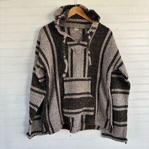 Baja hooded sweater Size M/L